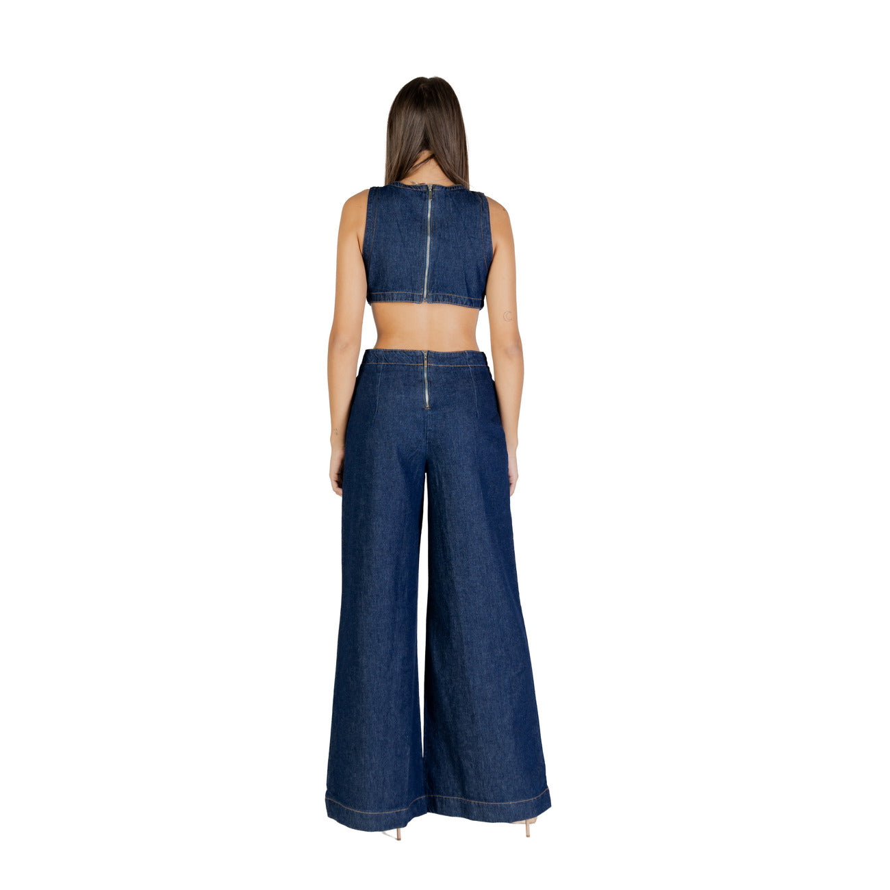 Tuta in denim con cut-out