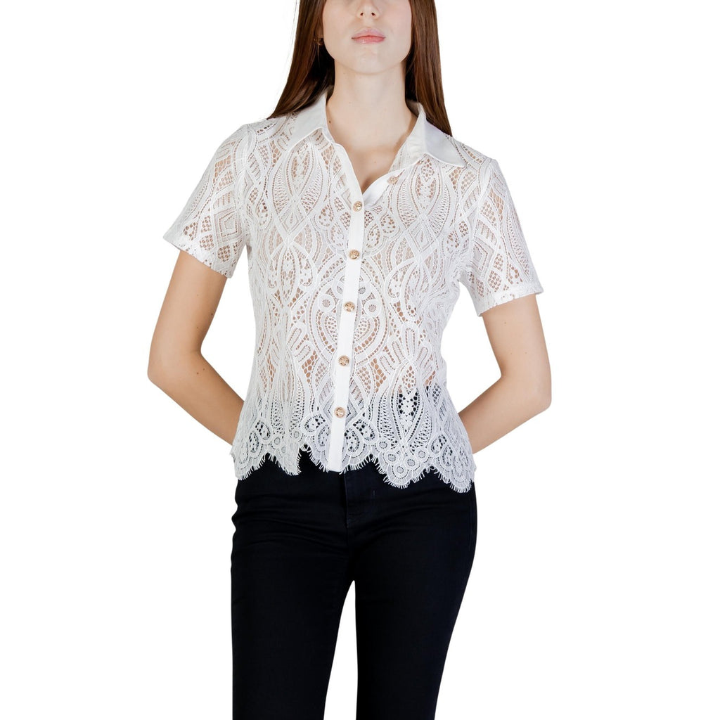 Camicia in pizzo bianco con colletto