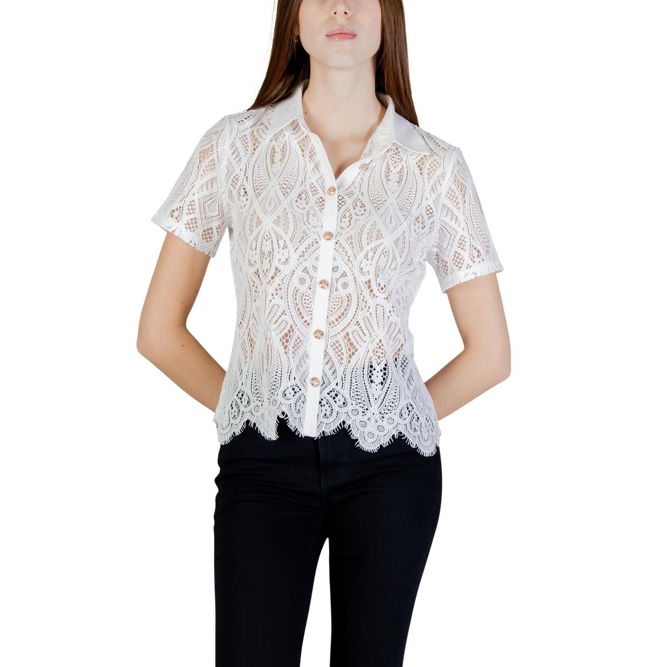 Camicia in pizzo bianco con colletto